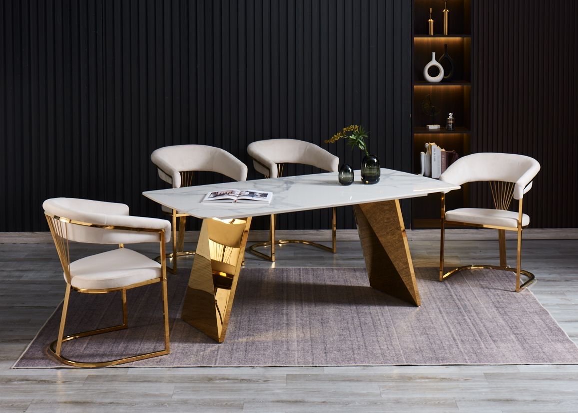 TABLE A MANGER GRAFFI