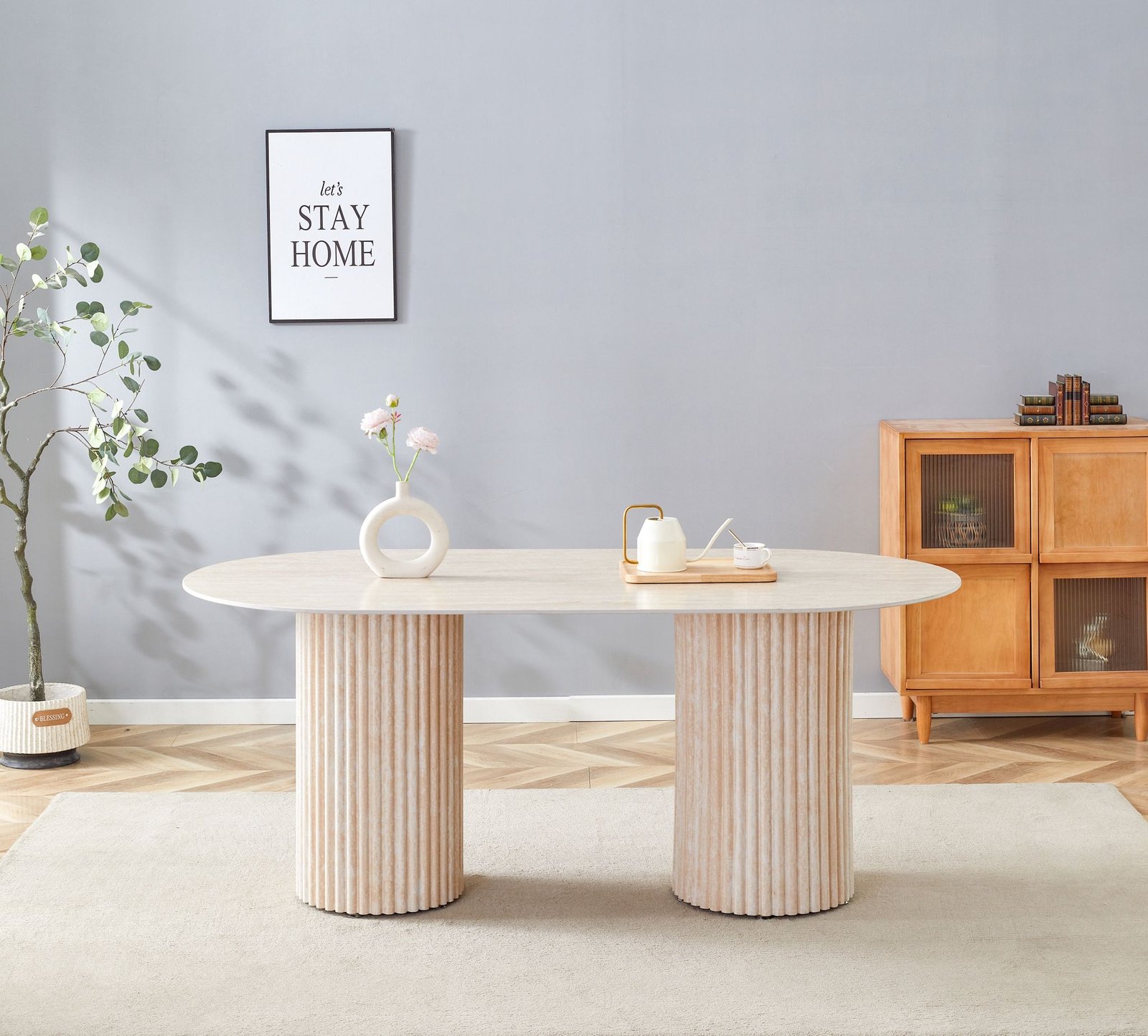TABLE A MANGER KEYSHA TRAVERTIN